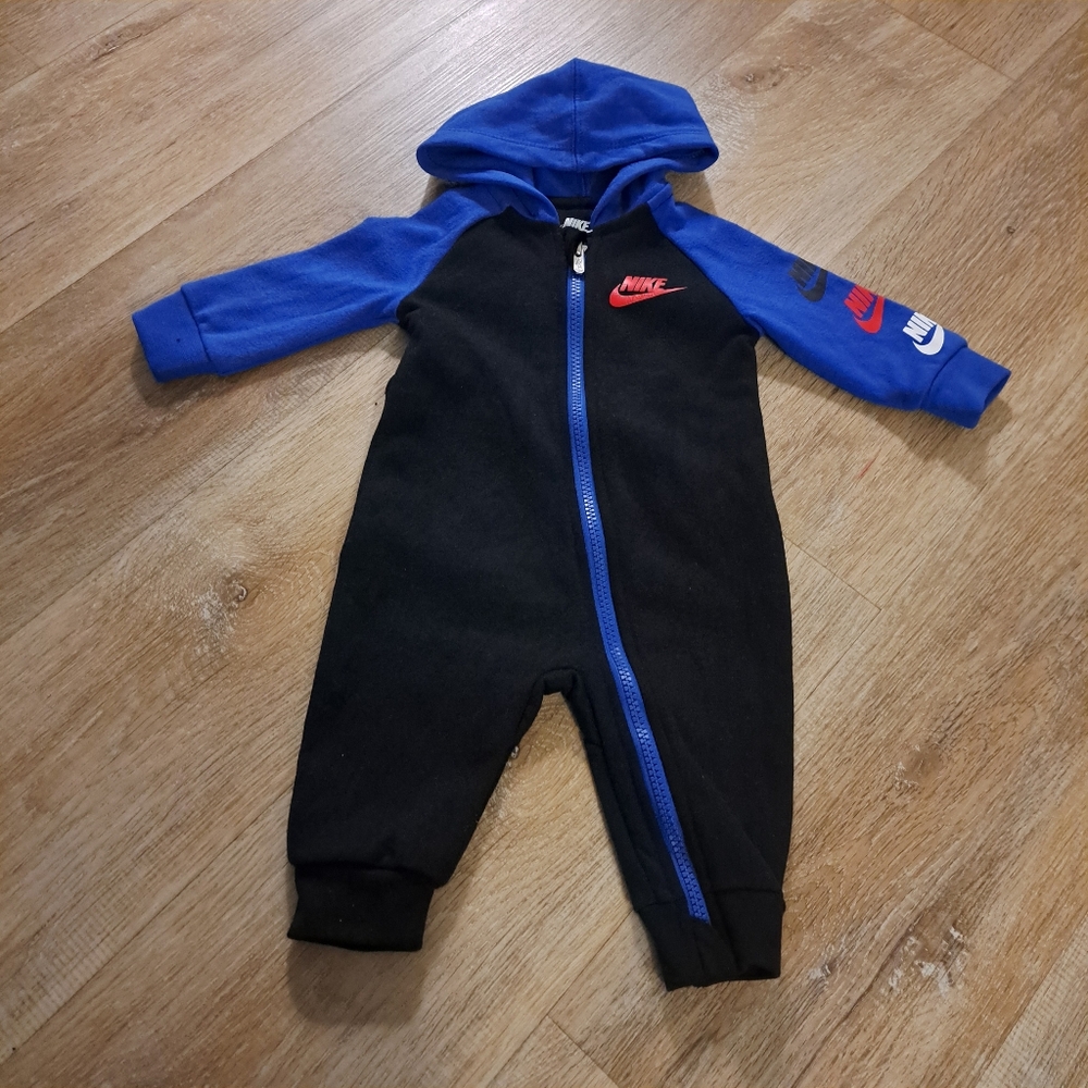 Nike Baby`s Futura Hooded Longsleeves Full Zipper One Piece Coverall Size 6M